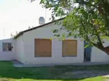 Casa · 100m² · 4 Ambientes · 1 Cochera · Casa en San Rafael