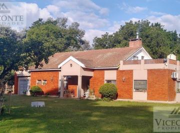 Quinta vacacional de 4 ambientes, Pilar · Casaquinta 1 1/2 Has, Pilar, Provincia de Buenos Aires.