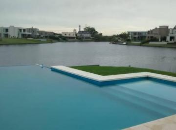 Casa · 269m² · 5 Ambientes · 2 Cocheras · Casa en Venta 4 Dorm. en Los Lagos, Nordelta