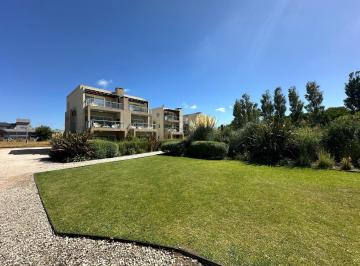 Departamento · 47m² · 2 Ambientes · 1 Cochera · Departamento en Venta en Colonia Marina