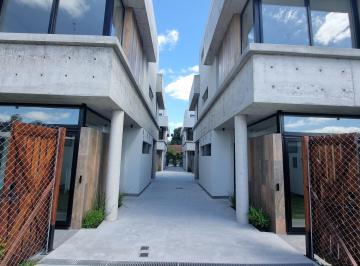 Departamento de 3 ambientes, Almirante Brown · Departamentos de 3 Ambientes y Medio en Venta a Estrenar