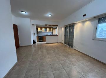 Departamento · 45m² · 3 Ambientes · 1 Cochera · Departamento en Alquiler - 2 Dorm. 1 Baño - 45 m² - La Plata