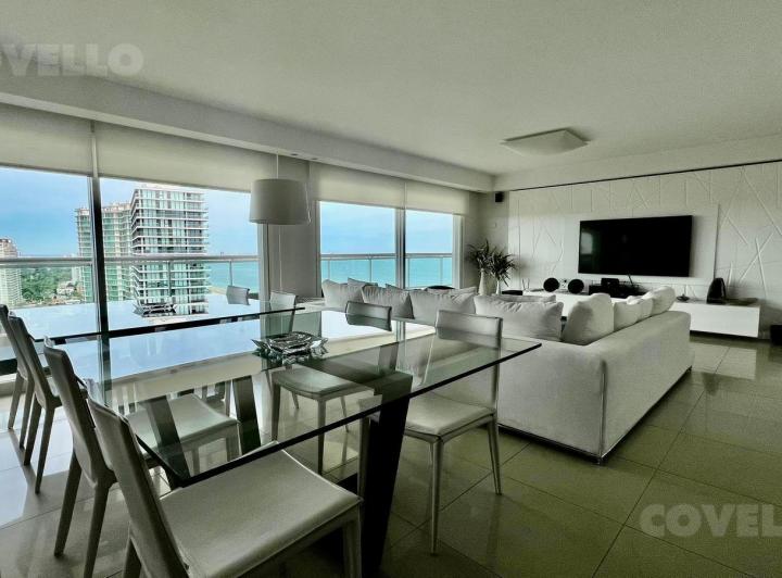 Departamento · 200m² · 5 Ambientes · 2 Cocheras