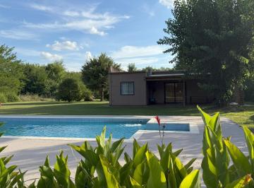 Casa · 70m² · 3 Ambientes · ¡Tu Casa Soñada en La Araucaria Te Espera! Lobos