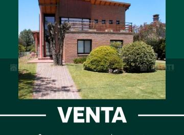 Casa · 180m² · 4 Ambientes · 1 Cochera · Casa en Alq. Temporario en La Martona, Cañuelas, Resto de La Provincia