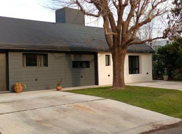 Casa de 4 ambientes, Moreno · Chalet en Country Club Banco Provincia