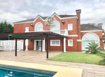 Casa de 4 ambientes, Moreno · Casa en Alquiler Barrio Cerrado Campos de Alvarez