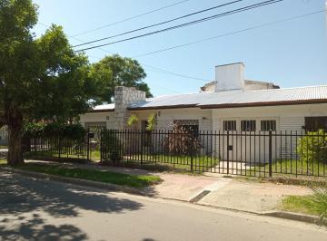 Casa de 5 ambientes, Córdoba · Vendo Casa Apta Credito Pque Velez Sarsfield 2 Dorm. 1 Bño + Dep Servicio