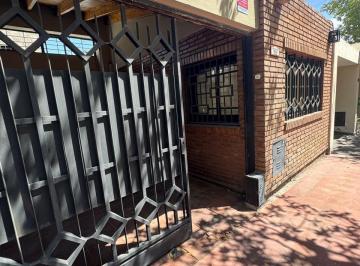Casa de 6 ambientes, Dorrego · Casa en Venta – Alto Dorrego – 222 m²
