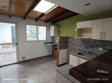 Casa de 3 ambientes, Quilmes · Venta Casa en Duplex con Patio. Quilmes Oeste.
