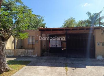 Casa · 156m² · 4 Ambientes · 2 Cocheras · Casa en Venta en Moreno, G. B. a. Zona Oeste
