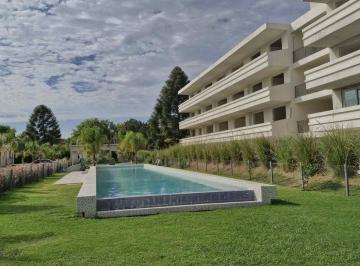 Departamento · 64m² · 3 Ambientes · 1 Cochera · Departamento en Alquiler en Saravi Village