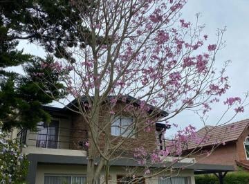 Casa de 4 ambientes, Escobar · Excelente Propiedad a La Venta - Náutico Escobar Cc
