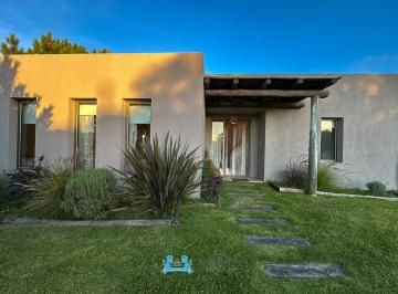 Casa de 5 ambientes, Costa Esmeralda · Venta Piscina Amoblada Casa Costa Esmeralda Al Golf 2 Fondos Libres!