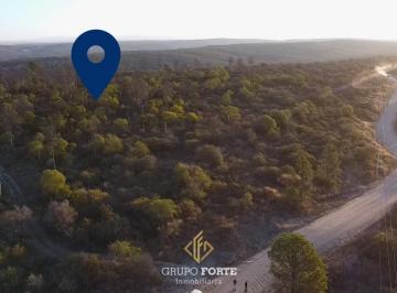 Campo · 880000m² · 1 Ambiente · Campo en Venta en Calamuchita