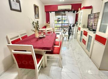 Departamento de 4 ambientes, Balvanera · Departamento con Balcón y Patio