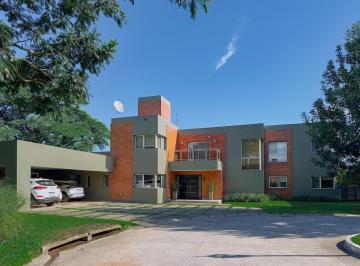 Casa · 493m² · 7 Ambientes · 4 Cocheras · Casa en Barrio Privado Los Olivos, Yerba Buena