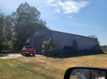 Campo · 250m² · 11 Ambientes · Campo en Venta - 374.939 m² - Lima, Zarate