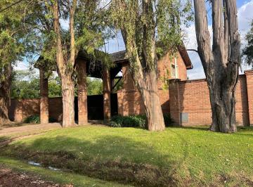 Casa · 200m² · 8 Ambientes · 4 Cocheras · Casa en Venta en Barrio Cerrado Las Beatrices, del Viso