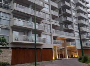 Garage · Cochera en Venta o Alquiler en Ituzaingo Norte