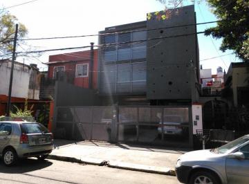 Edificio · 426m² · 15 Ambientes · 3 Cocheras · Venta de Oficinas en Vicente Lopez