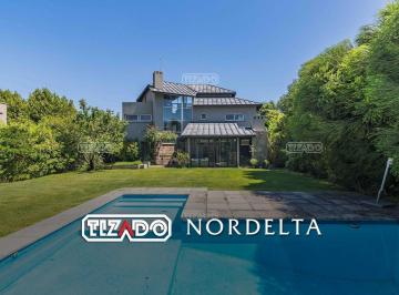 Casa · 285m² · 4 Ambientes · 1 Cochera · Casa en Venta en Santa Barbara, Tigre, G. B. a. Zona Norte