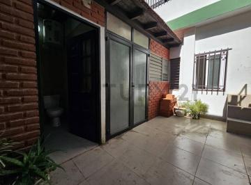 PH · 90m² · 5 Ambientes · Venta de PH 5 Ambientes C/terraza y Patio, en Mataderos