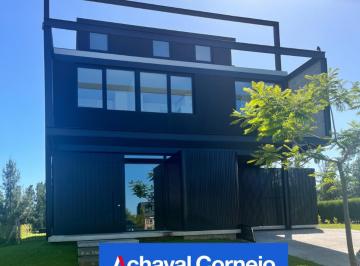 Casa · 300m² · 5 Ambientes · 2 Cocheras · Casa Super Moderna y de Diseño en Venta en El Barrio Castaños.