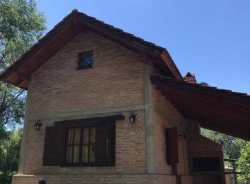 Casa de 4 ambientes, Santa Rosa de Calamuchita · Complejo de 3 Cabañas en Venta en Santa Rosa de Calamuchita, Córdoba