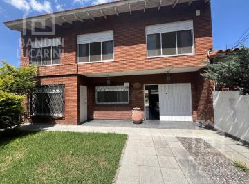 Casa · 173m² · 4 Ambientes · 2 Cocheras · Casa en Ranelagh 4 Ambientes Apta Credito Permuta por Propiedad en Rosario