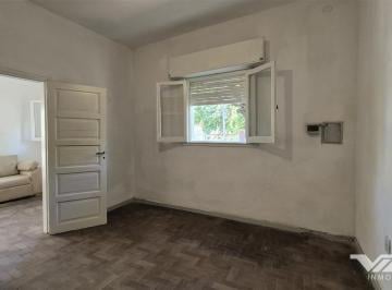 Casa · 70m² · 3 Ambientes · Casa 3 Amb. en Venta, con Jardín y Terraza. Florida - Vicente López