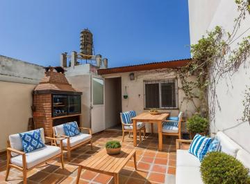 PH · 72m² · 3 Ambientes · PH Sin Expensas con Patio, Parrilla y Quincho en Urquiza