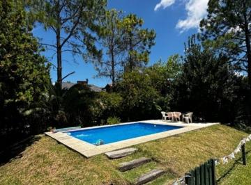 Casa · 100m² · 4 Ambientes · 3 Cocheras · Casa en Venta El Bosque Country Club