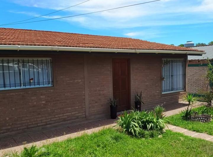 Casa · 132m² · 6 Ambientes · 2 Cocheras