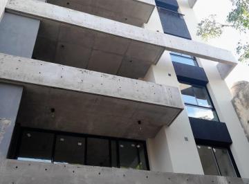 Departamento · 100m² · 3 Ambientes · 1 Cochera · Venta Departamento Duplex 3 y 4 Amb a Estrenar - La Lucila - Vias/libert. Vicente Lopez