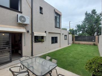 Casa · 156m² · 6 Ambientes · 1 Cochera · Duplex en Cañitas, 3 Dorm. Mas Escritorio.