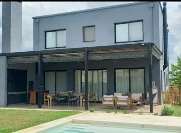 Casa · 200m² · 4 Ambientes · Casa en Alquiler en Castaños, Nordelta, Tigre