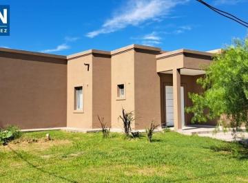 Casa · 150m² · 3 Ambientes · Casa en Venta de 150 m² en Barrio Privado El Ensueño