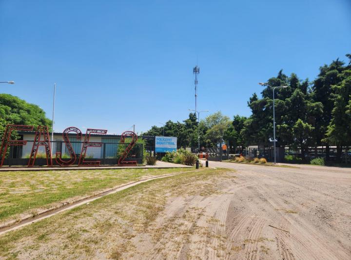 Terreno · 1793m²