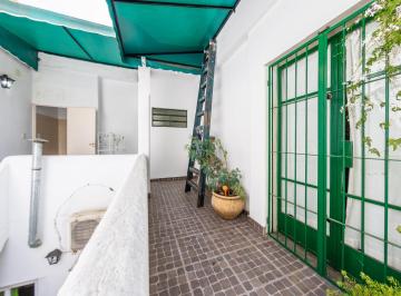 Casa · 125m² · 6 Ambientes · Venta - Casa de Pasillo de 3 Dorm. con Terraza - Barrio Centro