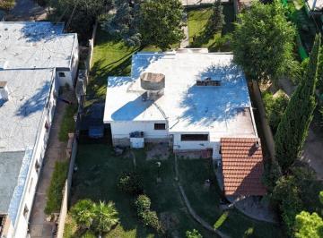 Casa de 3 ambientes, Villa Carlos Paz · Casa en Venta 2 Dor C/ Pileta a 100 m del Centro, La Quinta - Villa Carlos Paz