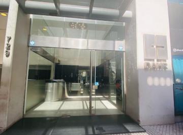 Oficina comercial · 133m² · 2 Ambientes · 1 Cochera · Alquiler Oficina - Opcional 2 Cocheras.