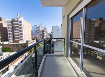 Departamento · 32m² · 1 Ambiente · Venta - Departamento un Dormitorio con Balcón - Terraza de Uso Común - Barrio Martin