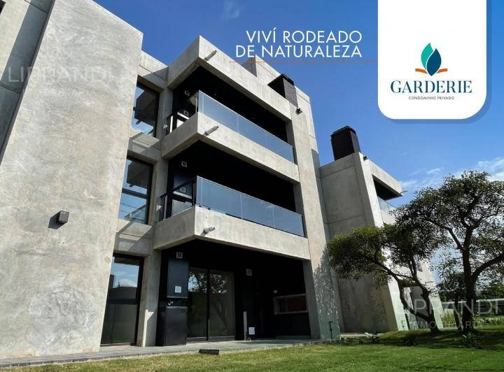 Desarrollo vertical · Garderie Condominio Privado