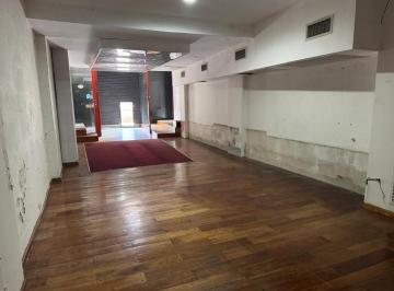 Local comercial · 257m² · Venta - 2 Locales en Pleno Centro de Moron