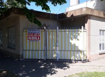 FRENTE · Casa - Quilmes