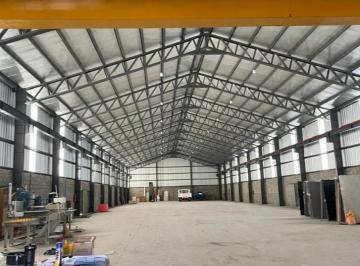Bodega-Galpón · 1010m² · 1 Ambiente · 1 Cochera · Alquiler Galpon a Estrenar 1010 m² Ov. Lagos y Camino a Soldini