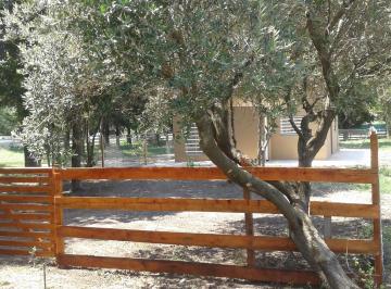 Casa de 3 ambientes, La Plata · Venta de Casa 2 Dorm. Lote de 21 X 28 m en Av 38 y 147 de La Plata.