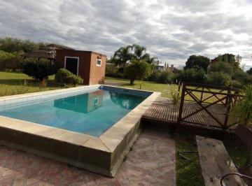 Quinta vacacional · 155m² · 3 Ambientes · 1 Cochera · Espectacular Quinta, Camino Al Ubajay, Montenegro 1500