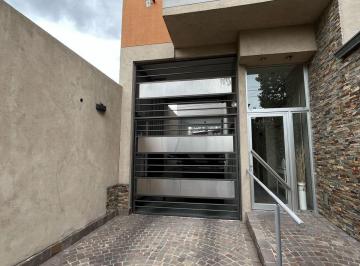 Frente · Vende - Excelente Depto 2 Ambientes con Muy Buena Ubicacion - Apto Credito